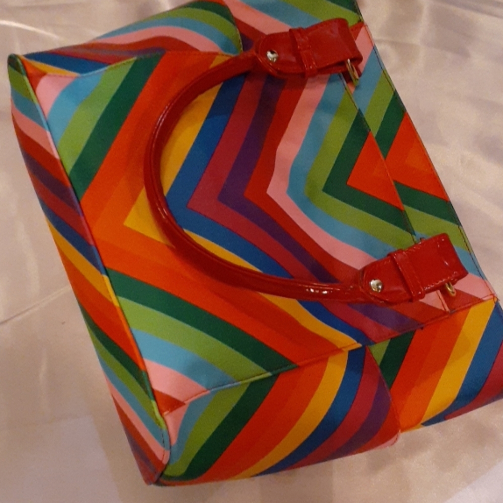 J Rene  Handbag - Picture 3 of 4
